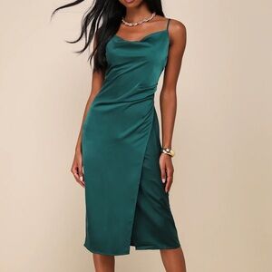 Green lulus midi dress